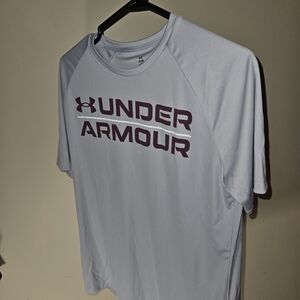 Under Armour Men's Light Gray Short Sleeve Tee